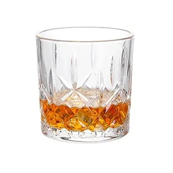 Zestaw do Whisky z Grawerem – Personalizowany Prezent z Szklankami i Kostkami – Idealny na Urodziny i Okazje